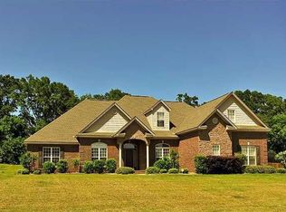 2605 Savannah Dr, Prattville, AL 36067