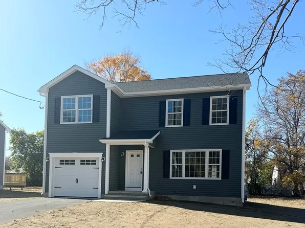 42 Wilton St, Springfield, MA 01109