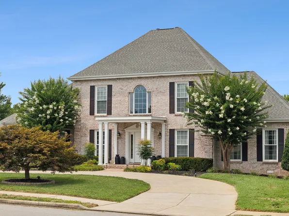 2579 Hedgerow Ln, Clarksville, TN 37043