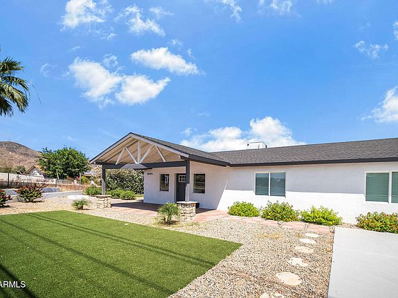 3rd image of 9845 N 15TH Avenue