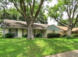 974 Chamboard Ln, Houston, TX 77018