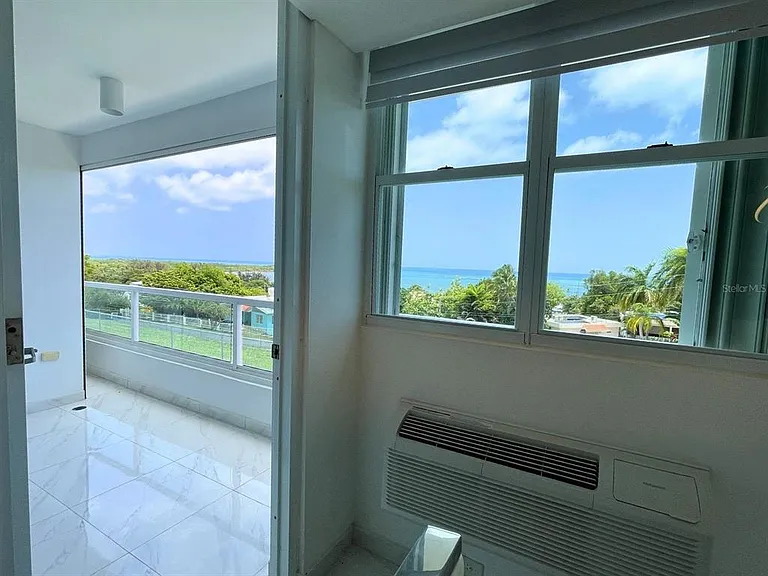 DN-301 Ocean Club At Seven Seas — Photo 14