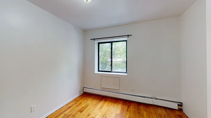 Rented by Evergreen Realty & Investments | media 39