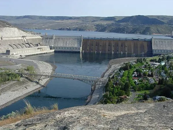 Martin Road, Grand Coulee — Photo 4