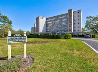 3660 Ironwood Cir APT 205M, Bradenton, FL 34209