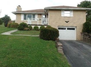 205 Hawthorne St, Johnstown, PA 15904