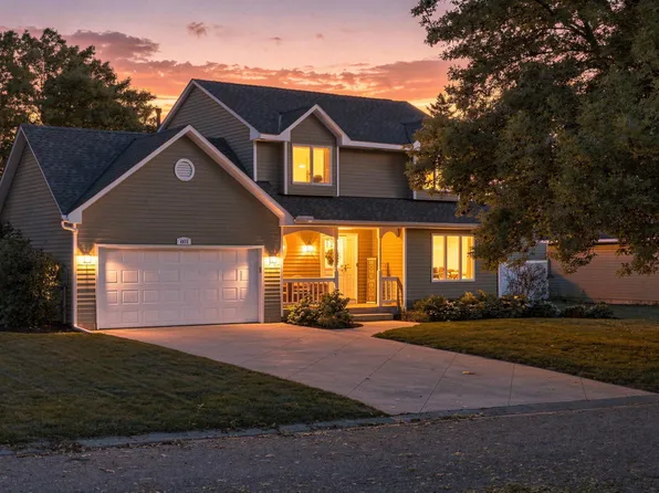4875 Cottonwood Ln N, Plymouth, MN 55442