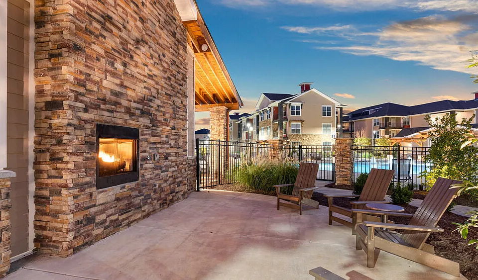 Easton Place apartments community photo