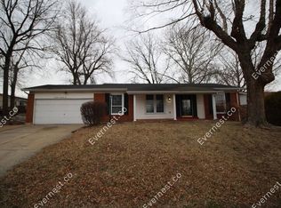 1472 Barkwood Dr, Florissant, MO