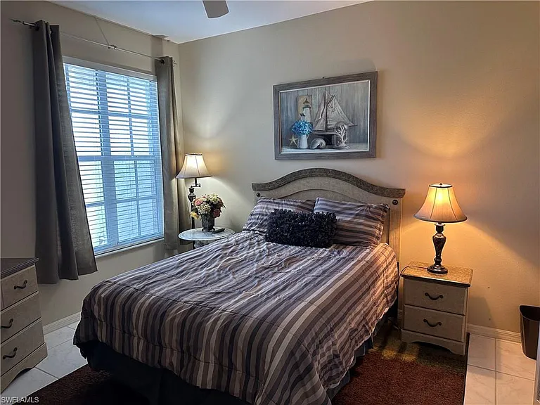 8564 Fairway Bend Dr — Photo 11