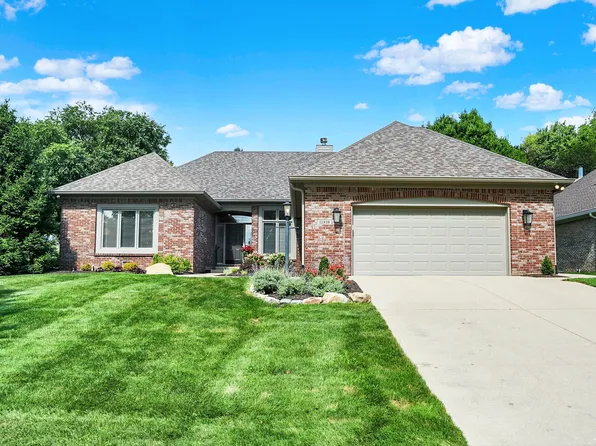 11810 Pebblepointe Pass, Carmel, IN 46033