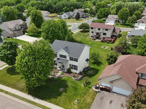 2201 Saddlebrook Rd, Buffalo, MN 55313