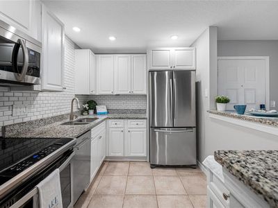 3295 Fox Chase Cir N APT 105, Palm Harbor, FL, 34683