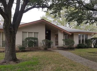 7702 Claridge Dr, Houston, TX 77071