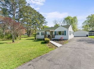 206 Anderson Dr, Tullahoma, TN 37388