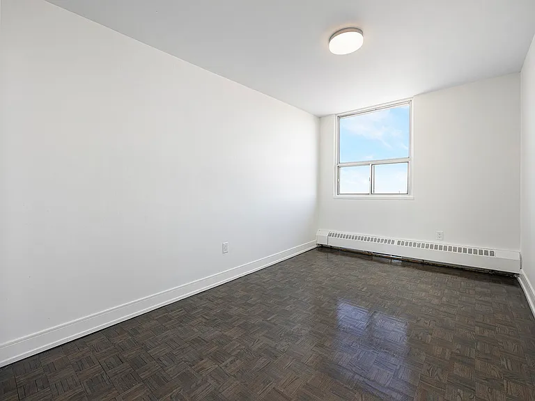 2450 Weston Rd — Photo 17