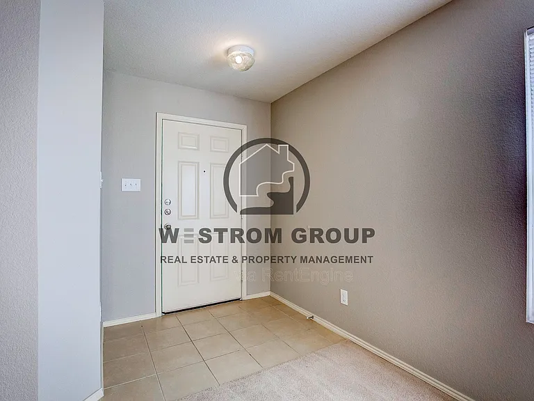 3104 Middleview Rd — Photo 3