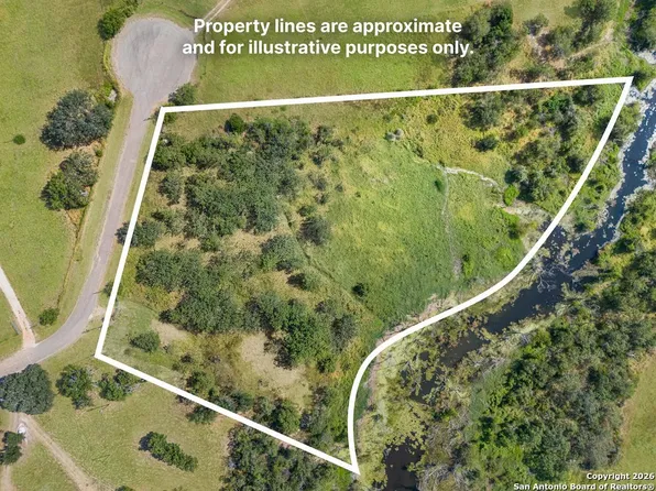 200 Lolita, Lytle, TX 78052