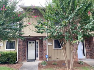 2147 Palmyra Dr, Marietta, GA 30067