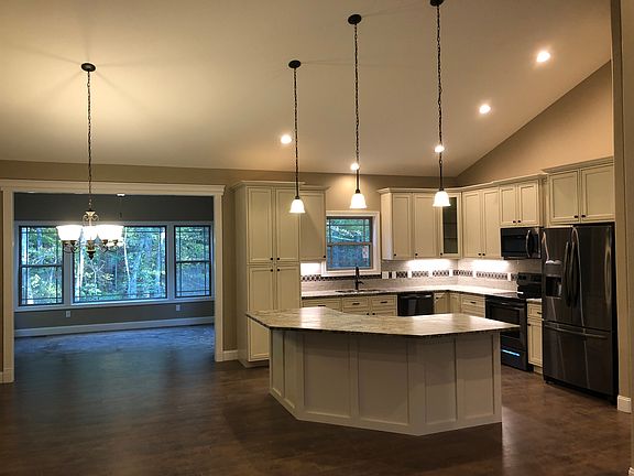 2nd image of 106 Lechmere Dr