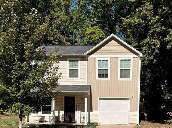 401 Lakeridge Dr, Statesville, NC 28625