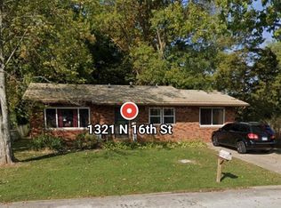 1321 N 16th St, Murphysboro, IL 62966