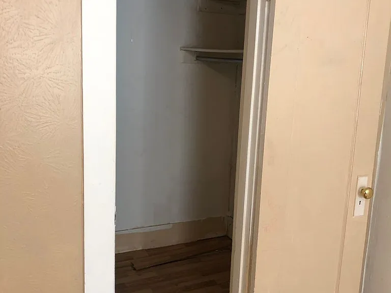 619 Poplar St — Photo 12