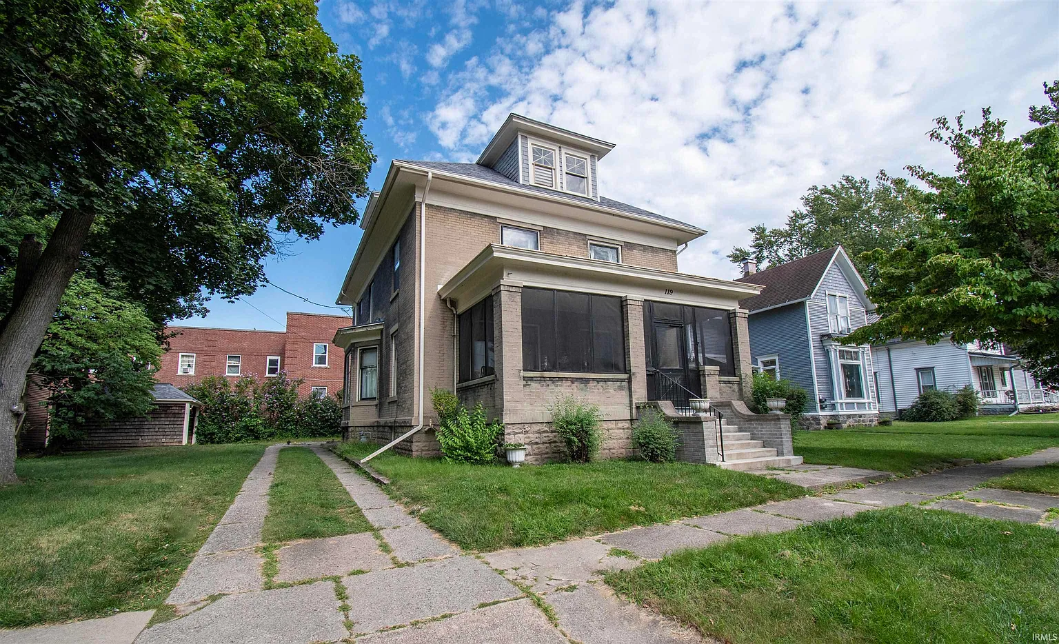 119 S Sheridan St photo 1