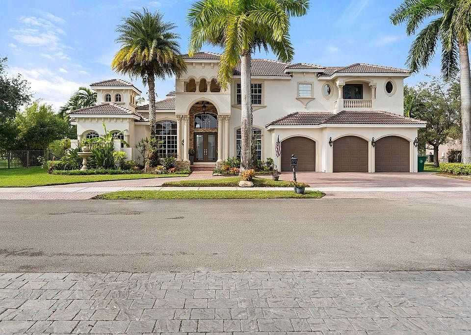 1st image of 1523 SW 150th Terrace
