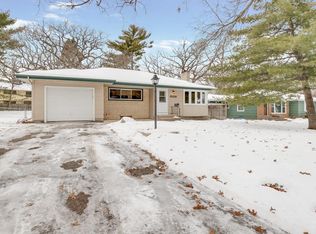 3228 Aquila Ln S, Saint Louis Park, MN 55426