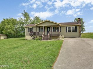 5209 Plateau Rd, Crossville, TN 38571