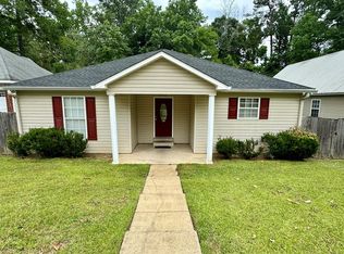 112 Bougainvillea Cir, Dothan, AL 36301