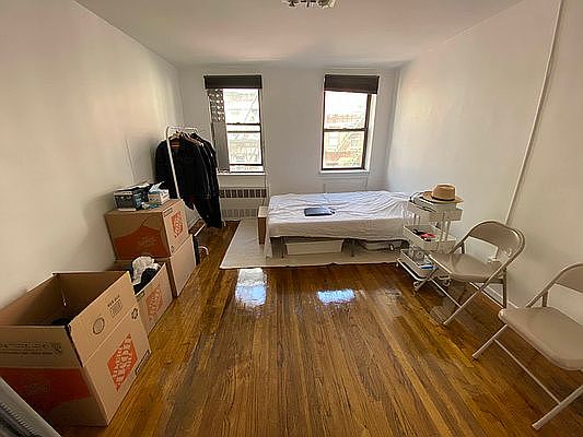 1st image of 76 Mulberry St APT 2