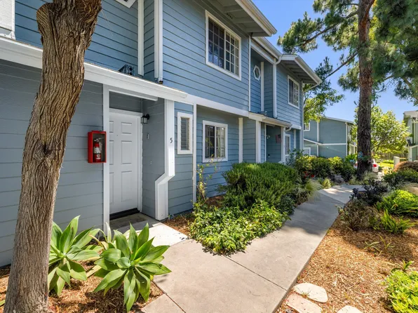 218 Entrance Rd APT 5, Goleta, CA 93117