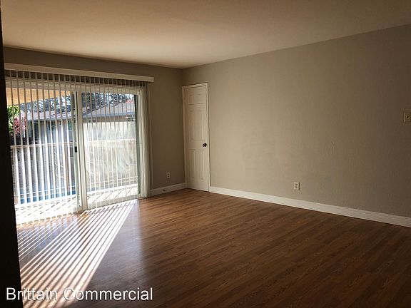 2nd image of 5981-5989 Lake Crest Way #10944891