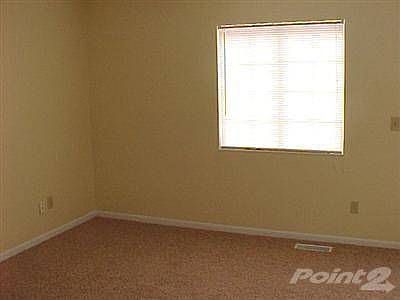 4th image of 3992 Woodchase Dr