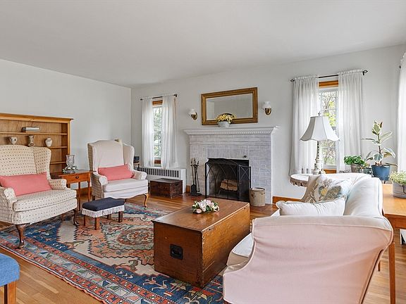 4th image of 144 Hayden Rowe St