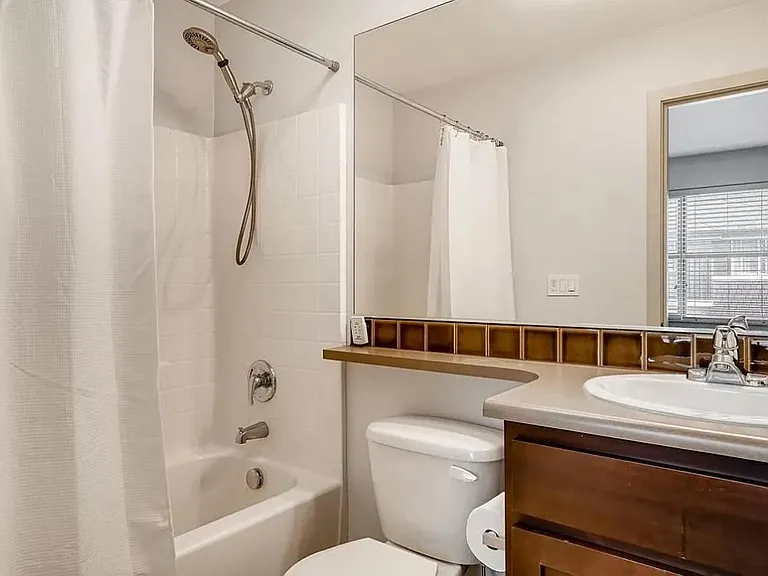 4852 Deerfield Pl — Photo 9