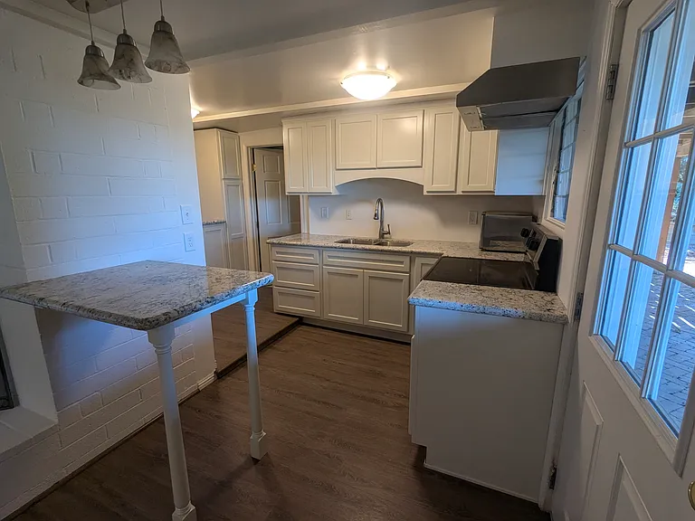 Panorama Dr — Photo 6