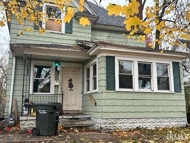 2nd image of 506 E Broadway St
