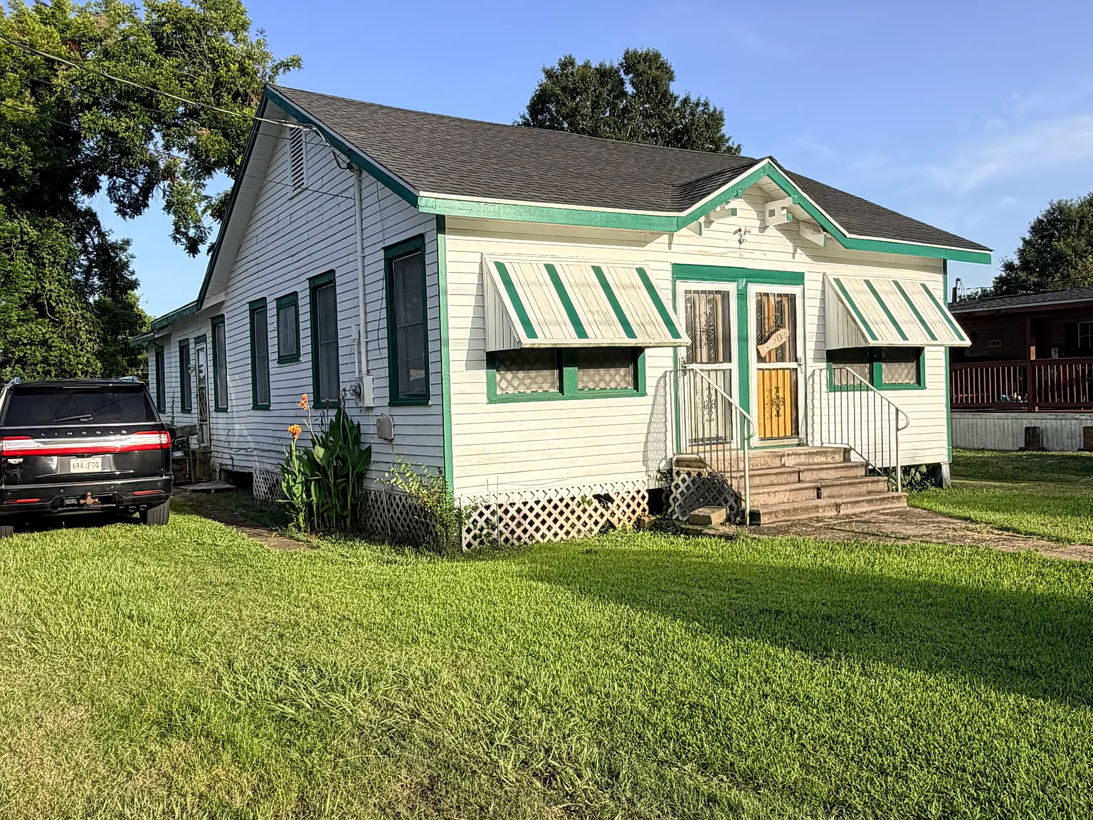 4 bed, 1600 sqft, $1,600 — Photo 2