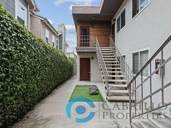 4th image of 4774 Mansfield St #8