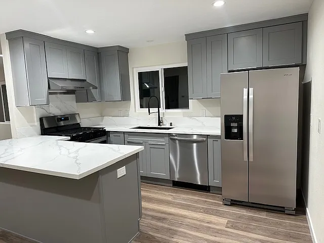 3942 Manzanita Dr — Photo 3