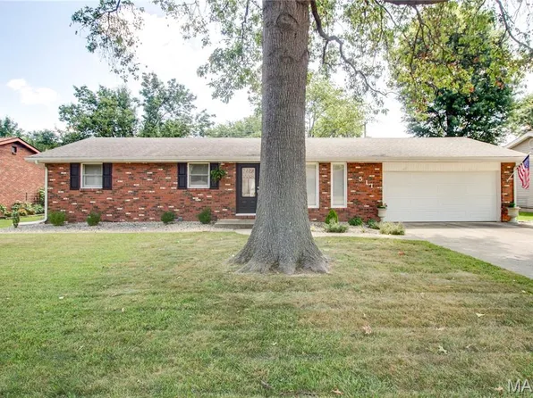 511 Oregon St, Bethalto, IL 62010