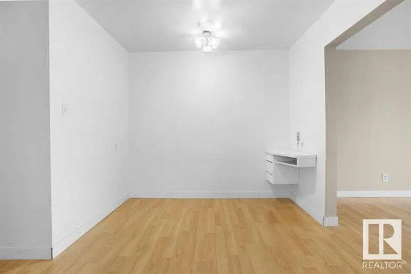 3 bed, 2.0 bath, $1,600 — Photo 3
