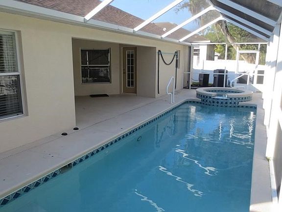 2nd image of 6812 Pine Springs Dr