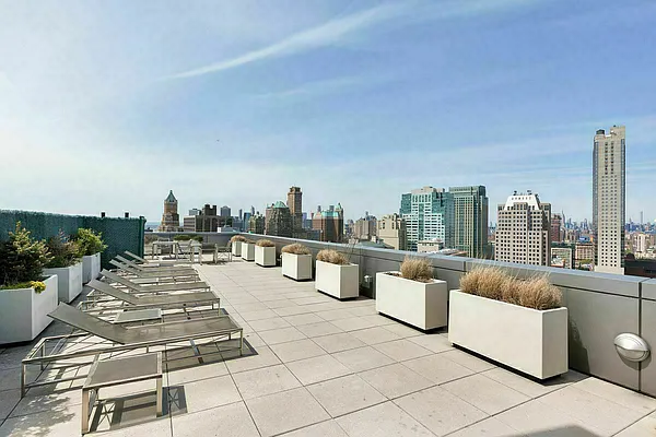 Rented by Compass | media 27