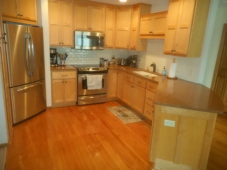 18075 Judicial Way N — Photo 2