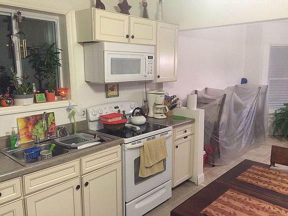 2nd image of 6 Knox Ave