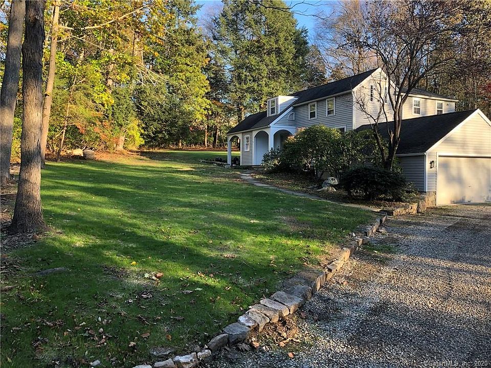 23 Old Huckleberry Road